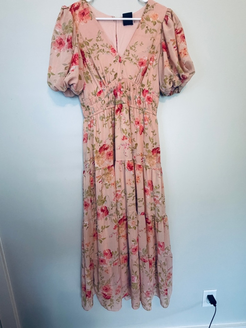 Maison Tara Blush Pink Floral V‑Neck Maxi Dress